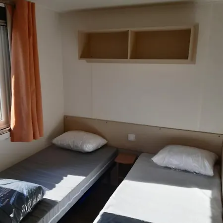 Kemp Cap Ferret - Mobil-home Dans Camping 4 Etoiles - Plage Privee